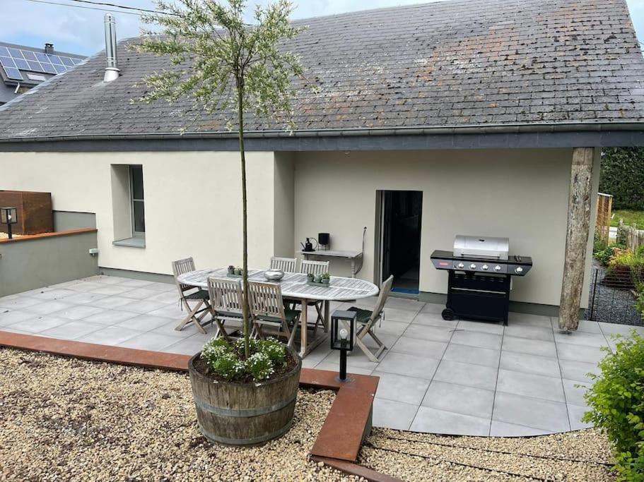 Charmante Maison De Vacances Vaux-sur-Sure المظهر الخارجي الصورة